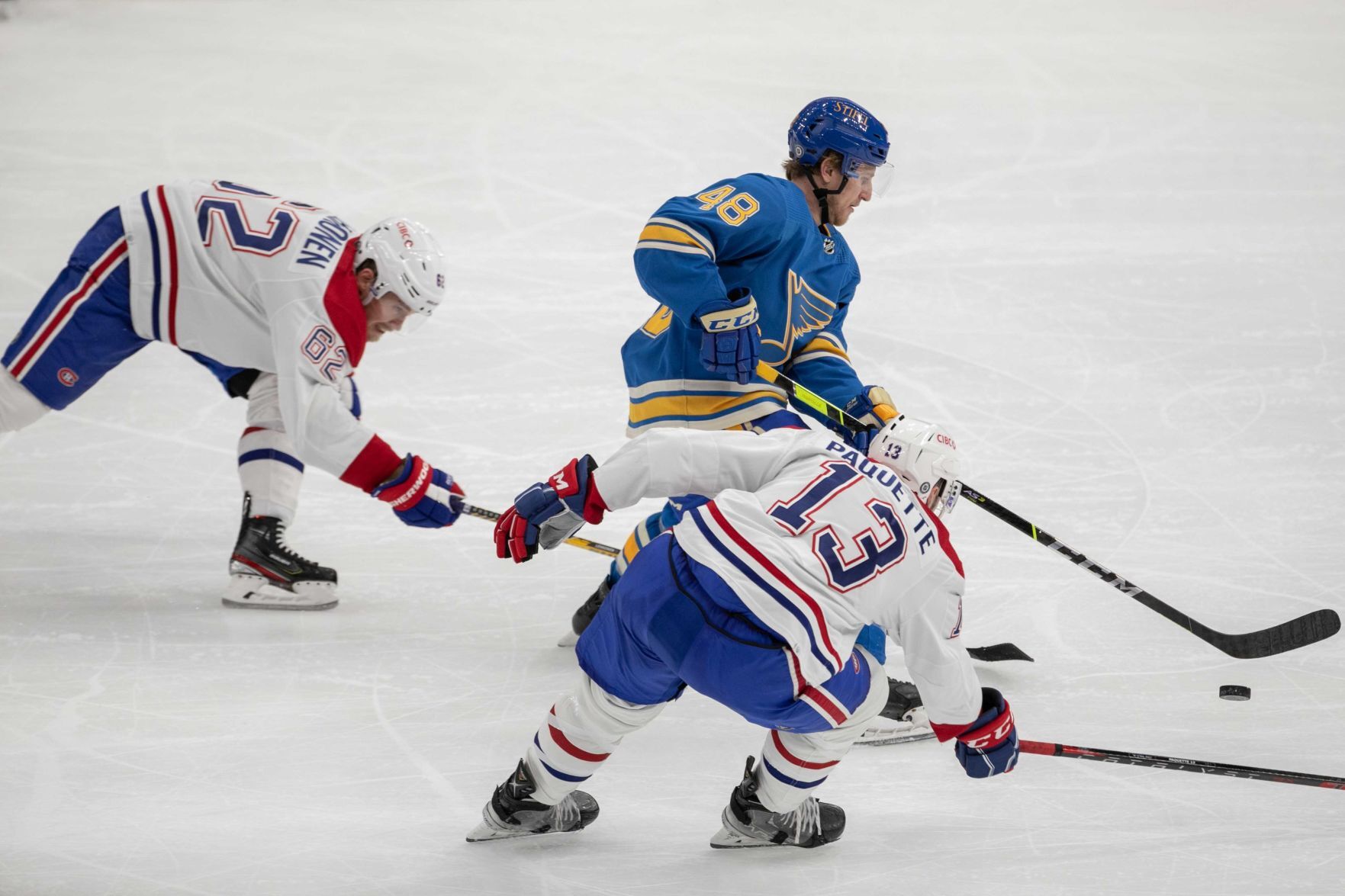 Blues face Canadiens at home